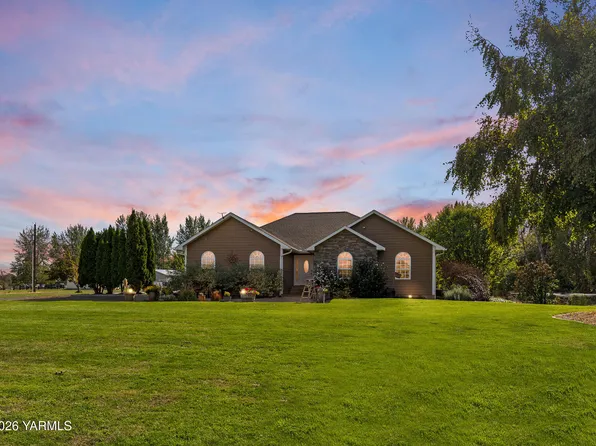 3400 Naches Tieton Rd, Tieton, WA 98947