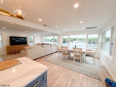 35 S Lakeside Ave, Lake Hopatcong, NJ, 07849