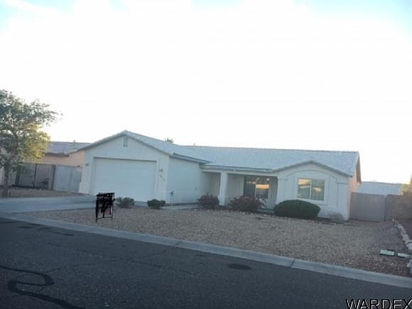 1st image of 4415 S Donald Pl