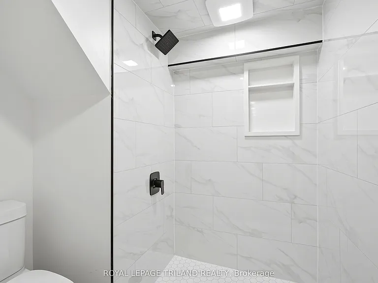 84 Smith St #2 — Photo 7