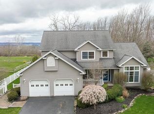 8 Crossett Rd, Geneseo, NY 14454