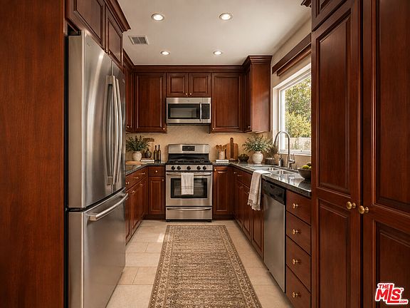 4th image of 6939 Greeley St Unit 110