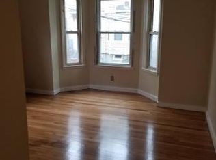 9 Autumn St, Somerville, MA 02145
