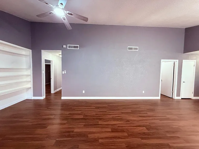 12314 Thompkins Dr — Photo 15