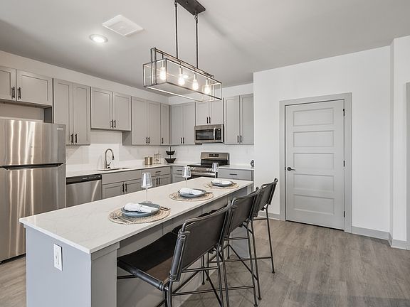 3rd image of 4501 Town Center Blvd #421