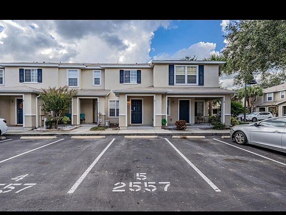 3rd image of 2557 Harn Blvd Unit 5