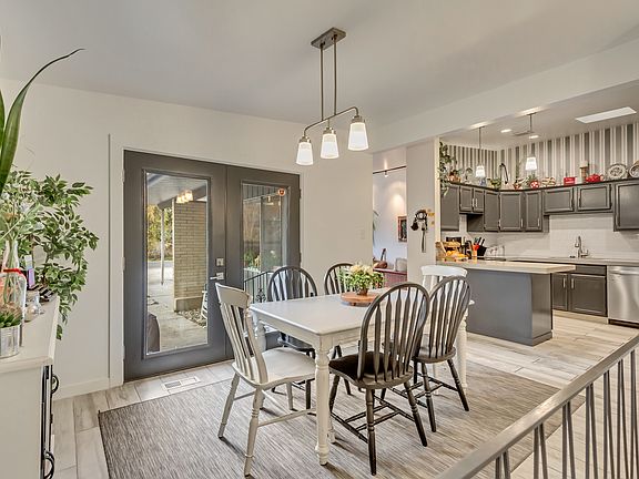 4th image of 2024 E Fardown Ave