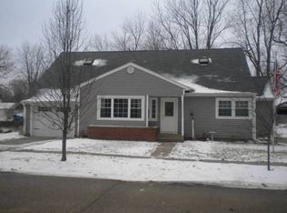 117 S Northfield St, Mediapolis, IA 52637