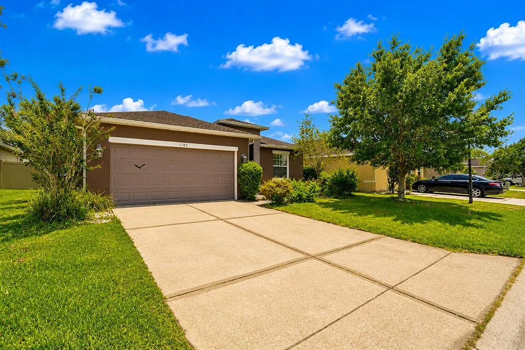Building Photo - 1782 Sereno Dr