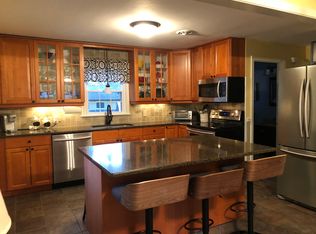 12 Alice Dr, Manchester, CT 06042
