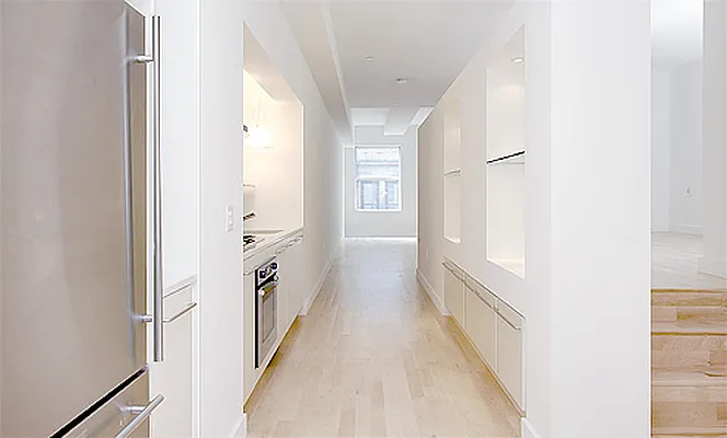 Rented by City Connections Realty | media 1