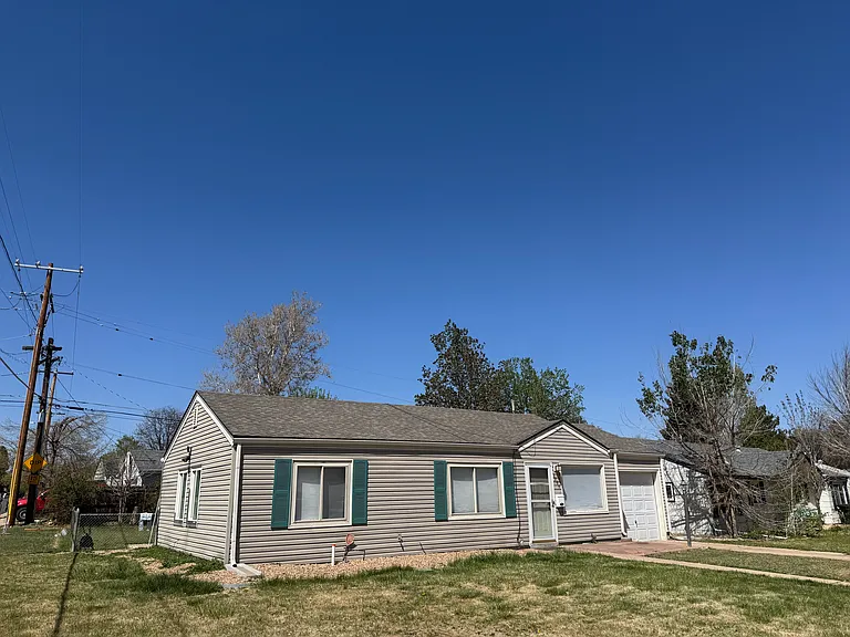 3299 S Forest St — Photo 18