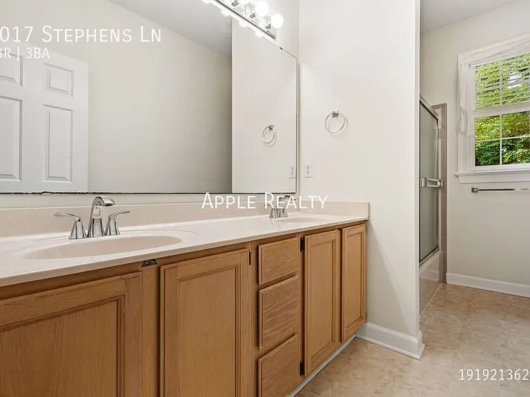 5017 Stephens Ln — Photo 16