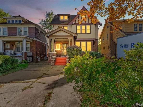 2501 S La Salle Gdns, Detroit, MI 48206