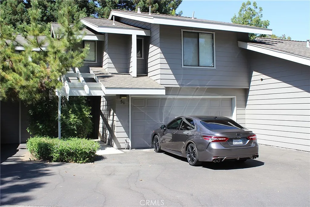 3350 M St APT 51 photo 1