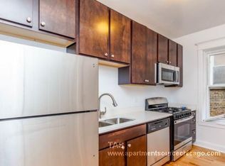 1522 N Kedzie Ave APT 2, Chicago, IL 60651