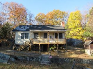 36 Montrose Station Rd, Cortlandt Manor, NY 10567