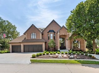 5921 S 118th Plz, Omaha, NE 68137
