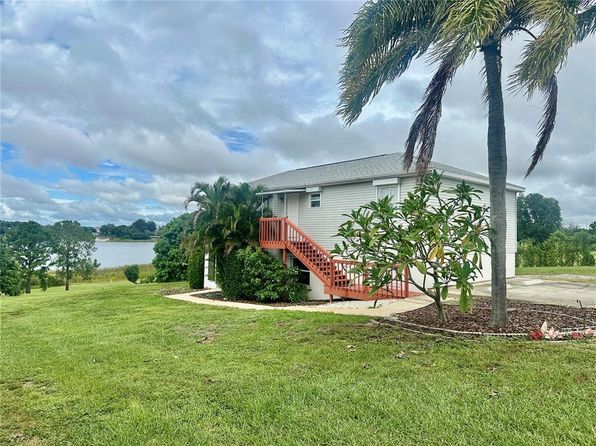 709 S Lake Starr Blvd