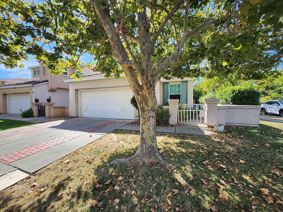 1st image of 9134 W Laguna Way