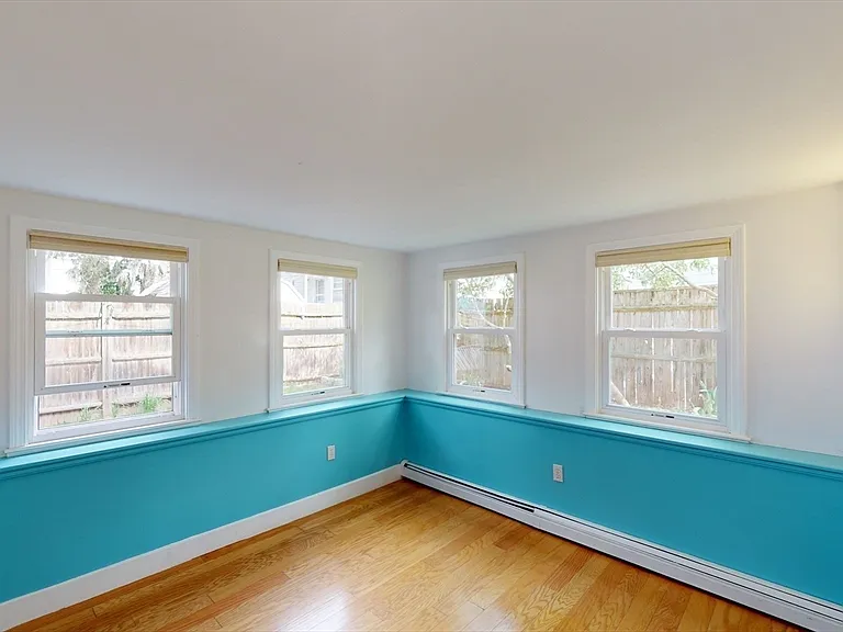 21 Albemarle Ave — Photo 13