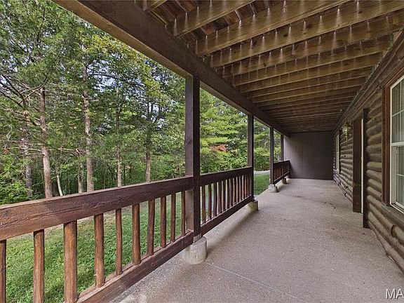 5th image of 7220 Summit Dr