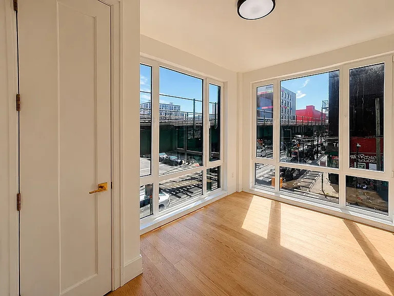 2741 Fulton St #2A — Photo 4