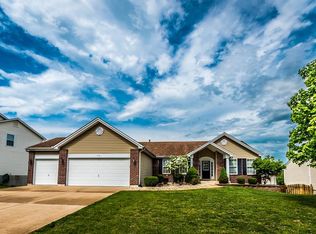 111 Bear Claw Dr, Wentzville, MO 63385