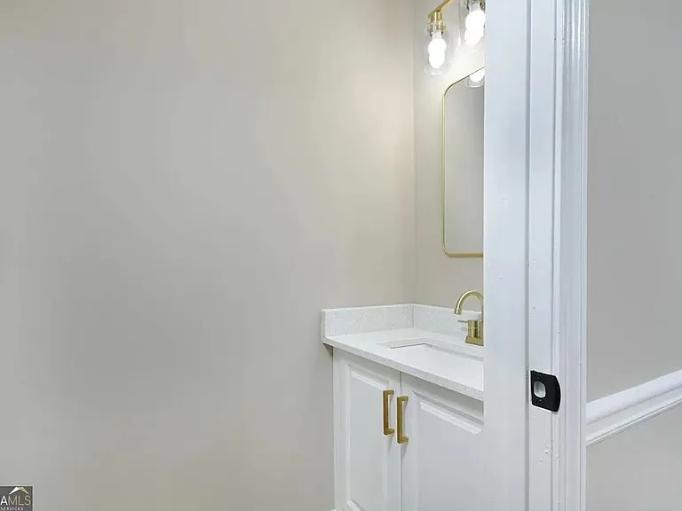 3840 Brown Dr — Photo 31