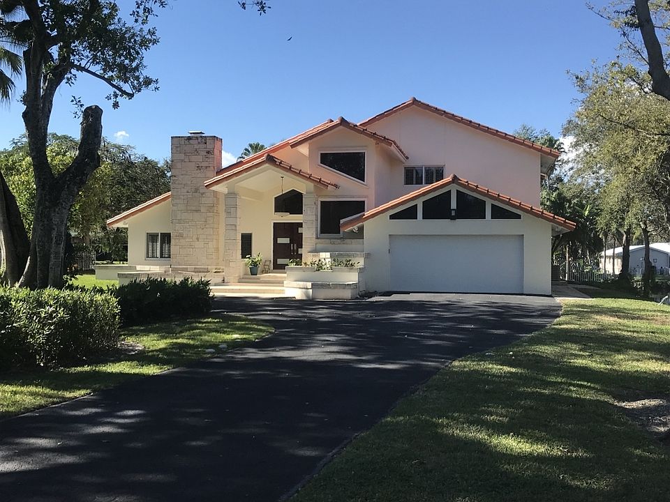 1st image of 16000 SW 77th Ave