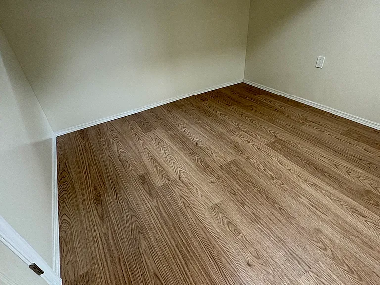 490 S 20th St — Photo 11