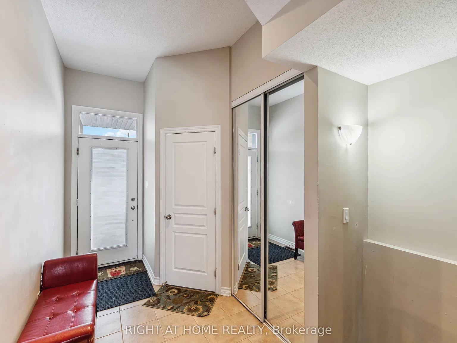 3 bed, $2,800 — Photo 3