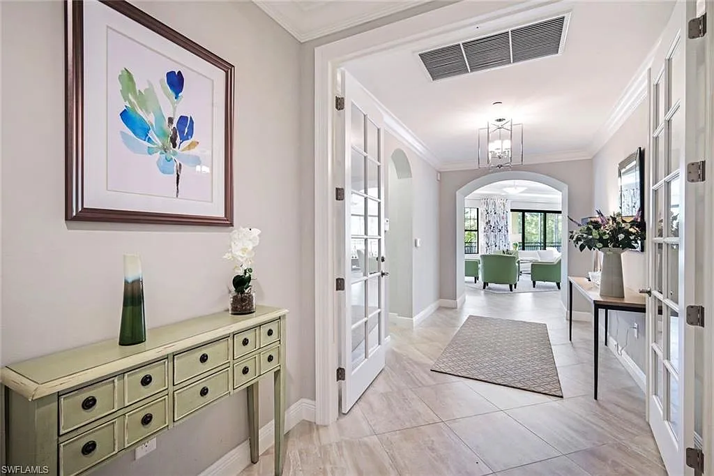 3 bed, 3.5 bath, 2930 sqft, $25,000 — Photo 1
