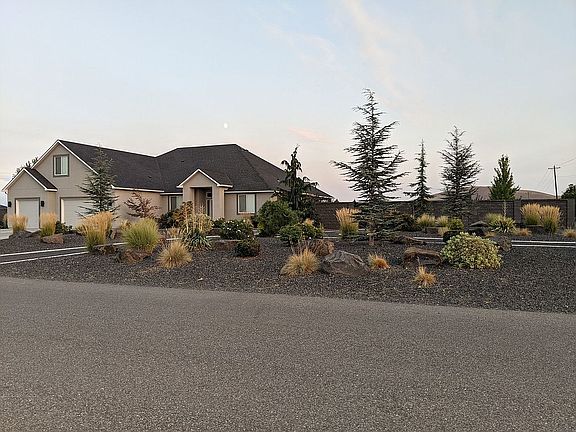 Front of home landscaping