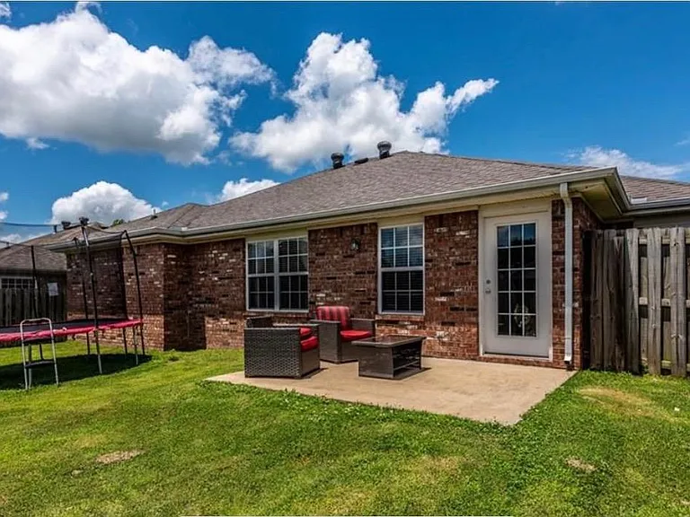 3307 SW Carriageway Ave — Photo 4