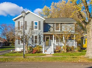 12 Clinton Pl, Fairport, NY