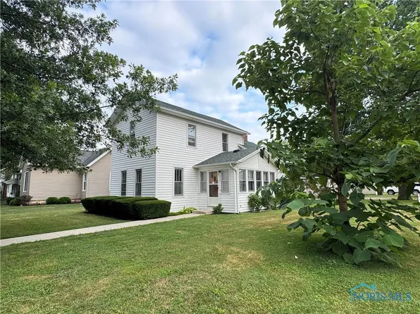 219 Bond St, Pemberville, OH 43450