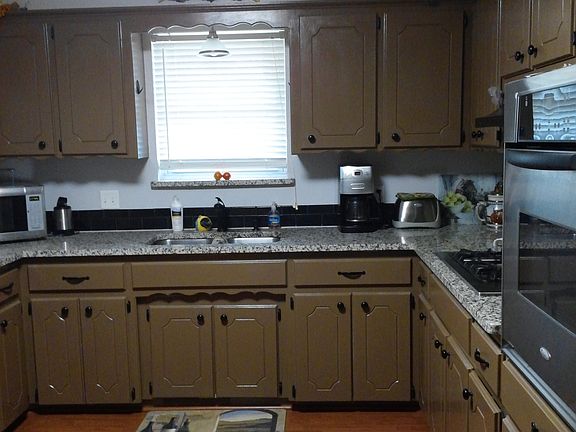 3rd image of 2630 N West Oaks Dr
