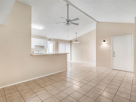 4th image of 17417 Ranch Country Rd