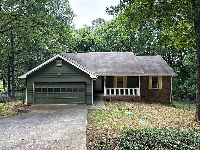 217 Briarpatch Ct — Photo 1