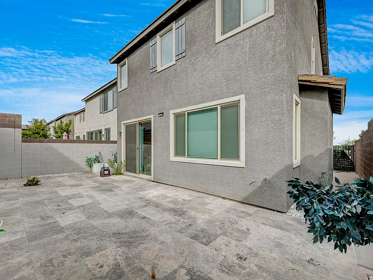 5549 Bonita Park Ct — Photo 37