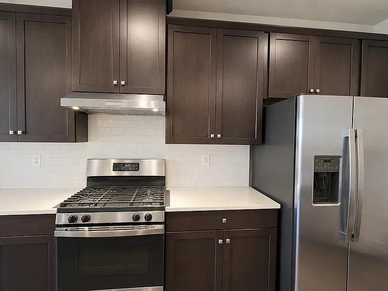 8663 Shady Pines Dr — Photo 24