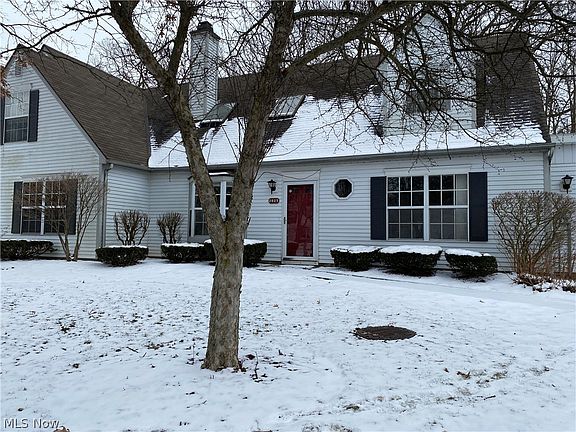 2nd image of 2829 Tinkers Ln