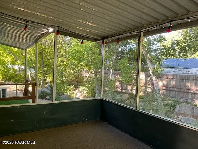 982 Pike Pl — Photo 3