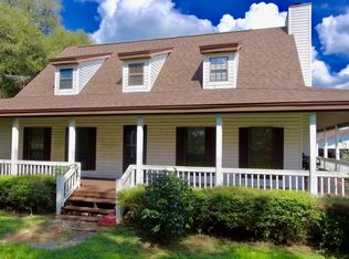 17446 Paradise Dr, Hilliard, FL 32046