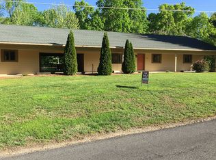 462 Barkley Dr, Grand Rivers, KY 42045