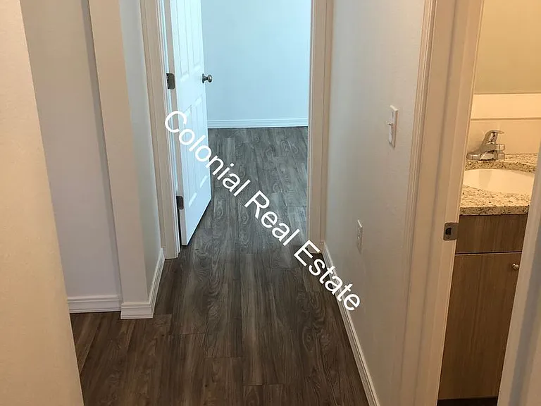 313 Alamo St — Photo 6