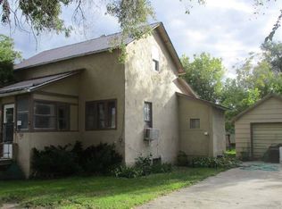 109 N Pine St, Gordon, NE 69343