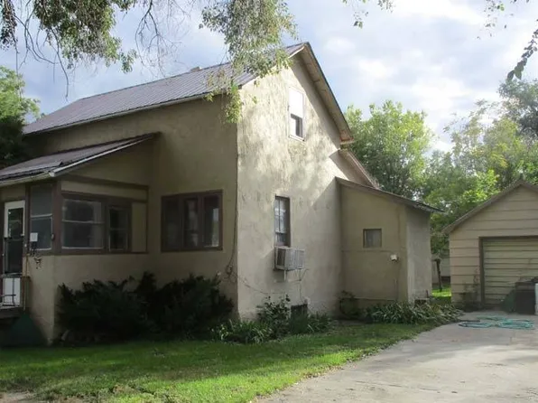 109 N Pine St, Gordon, NE 69343