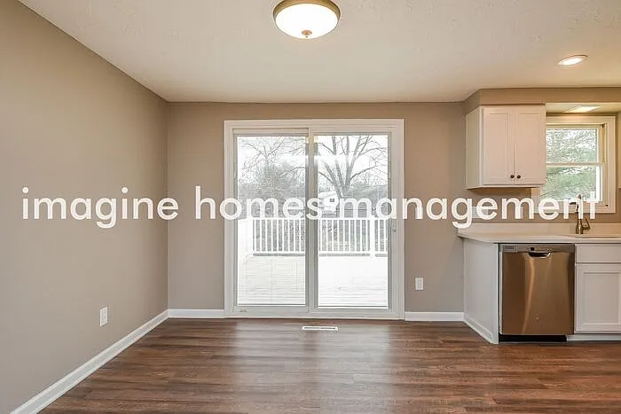 4741 James Rd — Photo 6